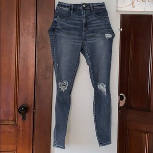 Never worn! Garage jeans